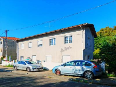 Annonce Vente 9 pices Appartement Cazaubon 32