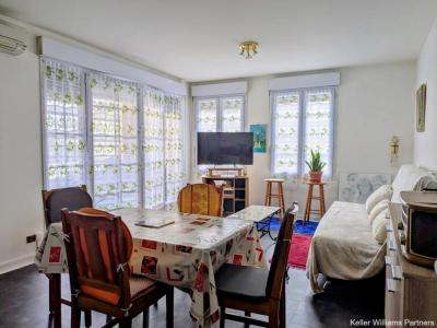 For sale Coutras 3 rooms 60 m2 Gironde (33230) photo 1