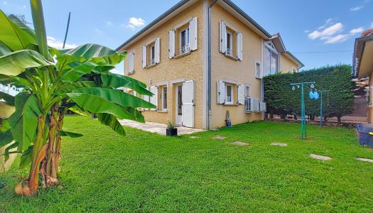 For sale Meyzieu 4 rooms 88 m2 Rhone (69330) photo 2