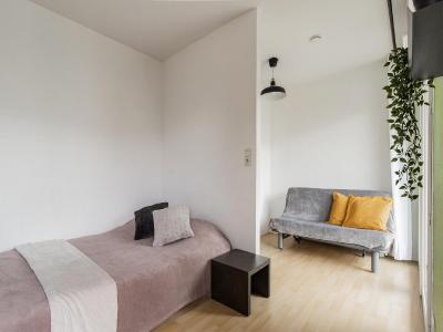 For sale Nantes 1 room 23 m2 Loire atlantique (44300) photo 4