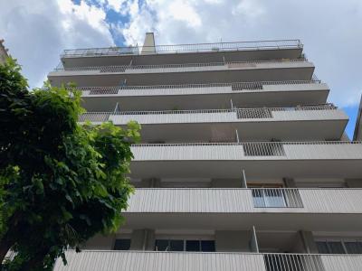 For rent Montrouge 1 room 35 m2 Hauts de Seine (92120) photo 2