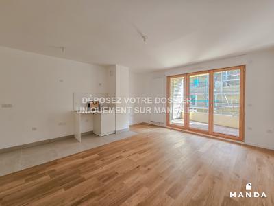 For rent Rueil-malmaison 2 rooms 41 m2 Hauts de Seine (92500) photo 2