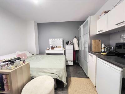 For rent Bordeaux 1 room 25 m2 Gironde (33000) photo 1