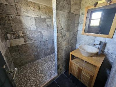 For rent Arles 3 rooms 55 m2 Bouches du Rhone (13200) photo 3