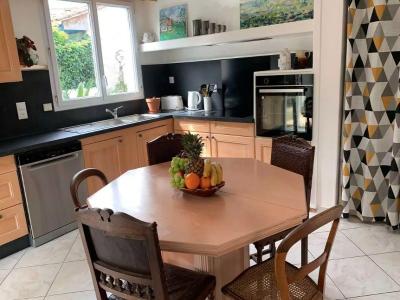 For rent Talence 4 rooms 141 m2 Gironde (33400) photo 4