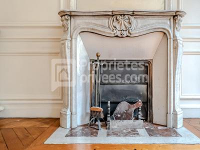 For sale Paris-18eme-arrondissement 7 rooms 152 m2 Paris (75018) photo 3