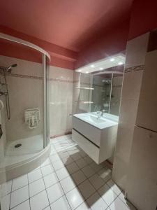 For sale Evreux 4 rooms 95 m2 Eure (27000) photo 4