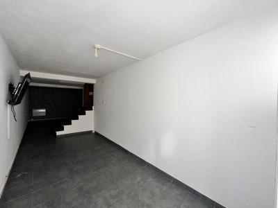 For sale Agen 3 rooms 44 m2 Lot et garonne (47000) photo 4