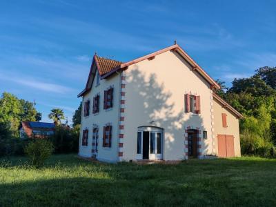 For sale Pontonx-sur-l'adour 5 rooms 153 m2 Landes (40465) photo 0