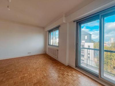 For sale Nantes 3 rooms 63 m2 Loire atlantique (44100) photo 1