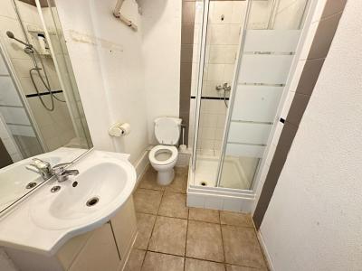 Louer Appartement Grans 495 euros