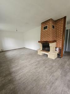 For sale Guise 5 rooms 104 m2 Aisne (02120) photo 2