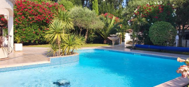 For sale Lunel 8 rooms 141 m2 Herault (34400) photo 3