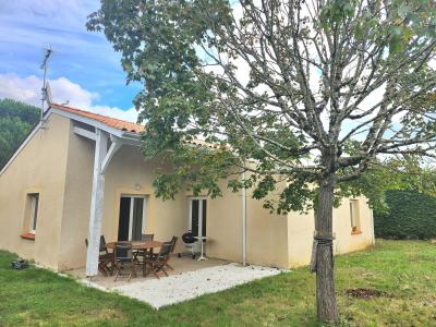 For sale Estillac 4 rooms 93 m2 Lot et garonne (47310) photo 0