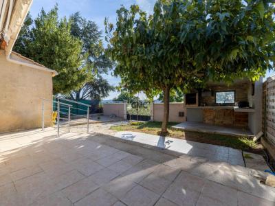 For sale Paulhan 5 rooms 86 m2 Herault (34230) photo 2