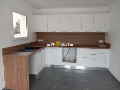 For rent Greasque 92 m2 Bouches du Rhone (13850) photo 0