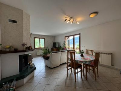 Acheter Maison 190 m2 Saint-martin-de-queyrieres