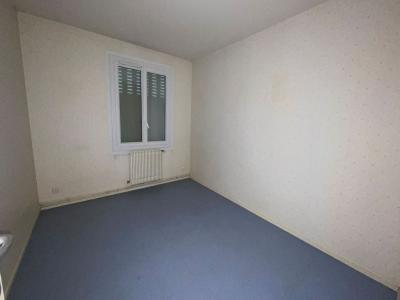 Acheter Appartement 75 m2 Neuille-pont-pierre