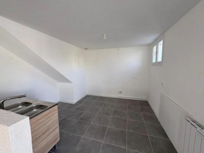 For rent Lentigny 4 rooms 73 m2 Loire (42155) photo 3