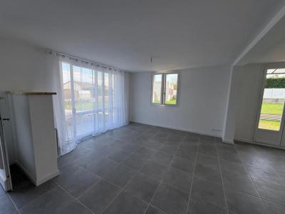 For rent Lentigny 4 rooms 73 m2 Loire (42155) photo 4