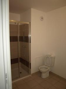 For rent Chartres 2 rooms 45 m2 Eure et loir (28000) photo 3