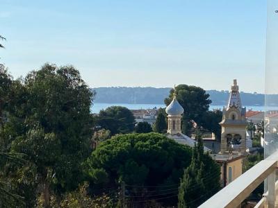 For rent Cannes 2 rooms 56 m2 Alpes Maritimes (06400) photo 1
