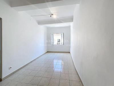 For sale Draguignan 2 rooms 34 m2 Var (83300) photo 3