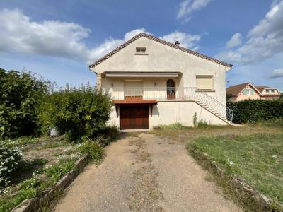 For sale Bonson 3 rooms 84 m2 Loire (42160) photo 1