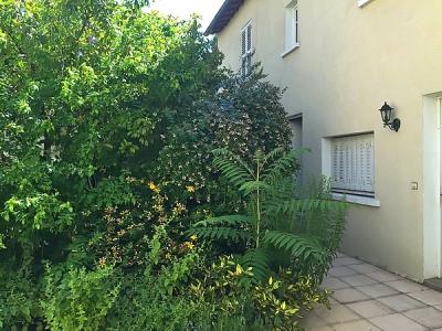 For rent Clermont-ferrand 1 room 24 m2 Puy de dome (63000) photo 0
