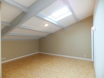 Louer Maison 133 m2 Perignat-les-sarlieve