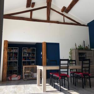 For sale Attignat 6 rooms 157 m2 Ain (01340) photo 3