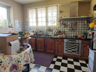 For sale Civray 11 rooms 203 m2 Vienne (86400) photo 3
