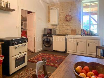 For sale Civray 5 rooms 132 m2 Vienne (86400) photo 2