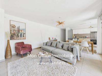 For sale Aix-en-provence 4 rooms 88 m2 Bouches du Rhone (13090) photo 3