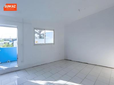 For sale Saint-pierre 4 rooms 70 m2 Reunion (97410) photo 2