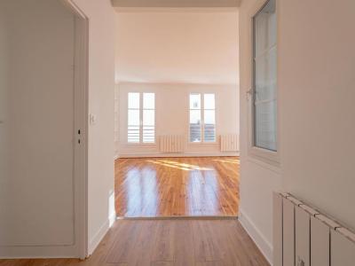For sale Paris-3eme-arrondissement 4 rooms 66 m2 Paris (75003) photo 2