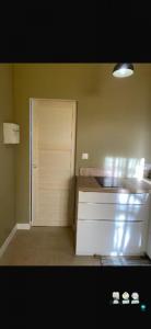 For rent Arles 1 room 23 m2 Bouches du Rhone (13200) photo 3