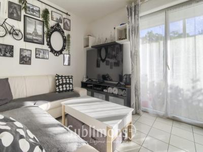 For sale Ploermel 3 rooms 63 m2 Morbihan (56800) photo 3