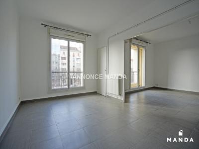 For rent Marseille-8eme-arrondissement 3 rooms 89 m2 Bouches du Rhone (13008) photo 0