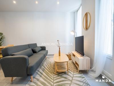 For rent Marseille-1er-arrondissement 2 rooms 57 m2 Bouches du Rhone (13001) photo 2