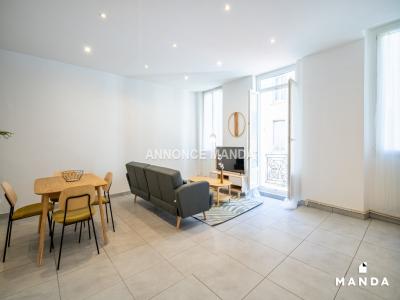 For rent Marseille-1er-arrondissement 2 rooms 57 m2 Bouches du Rhone (13001) photo 0