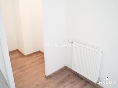 For rent Lyon-8eme-arrondissement 3 rooms 61 m2 Rhone (69008) photo 3