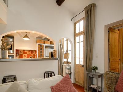 For sale Aix-en-provence 3 rooms 76 m2 Bouches du Rhone (13090) photo 2