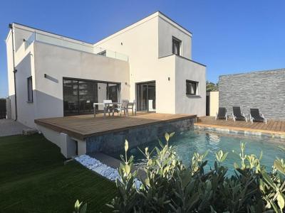 For sale Serignan 5 rooms 147 m2 Herault (34410) photo 0
