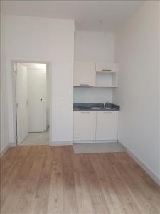 For rent Vanves 1 room 16 m2 Hauts de Seine (92170) photo 2