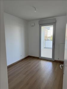 For rent Clermont-ferrand 3 rooms 63 m2 Puy de dome (63100) photo 3