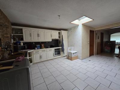 For sale Wattrelos 4 rooms 135 m2 Nord (59150) photo 4