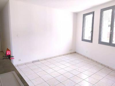 For sale Clermont-l'herault 2 rooms 37 m2 Herault (34800) photo 4