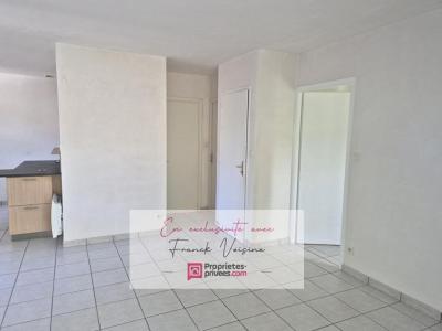 For sale Herbiers 4 rooms 55 m2 Vendee (85500) photo 4
