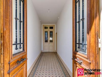 For sale Bron 5 rooms 119 m2 Rhone (69500) photo 2